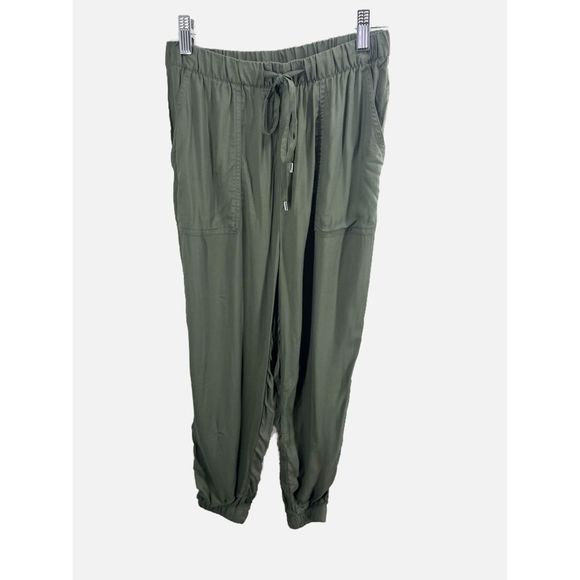 H&M Pants - NWT H&M Divided Green Lightweight Joggers Size US 6